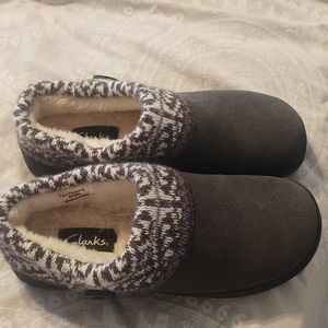 Clark's sweater clogs